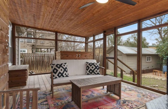 Elegant Escape | Gourmet Kitchen + Outdoor Living