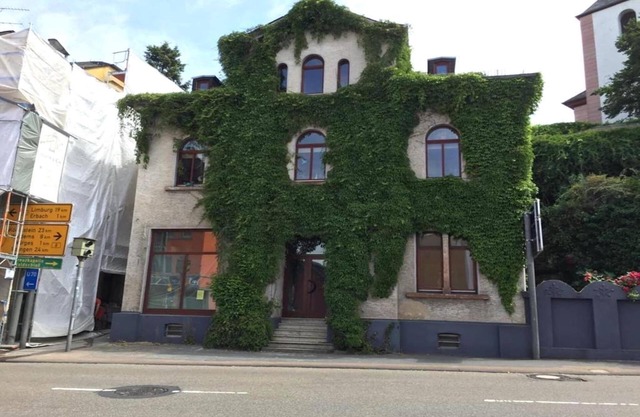 Elegant Escape in Hesse