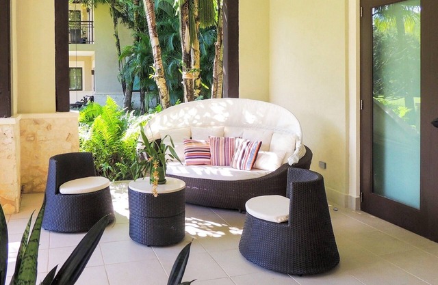 Elegant Luxury Villa, Golf Cart, 2 Pools, Nature Reserve, Full Resort Amenities