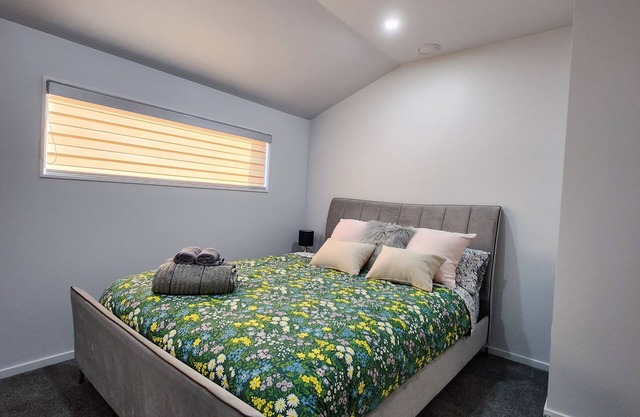 Elegant & Peaceful in Auckland Vicinity