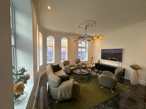 Elegant Three-Bedroom Apartment with Stunning Sea Views - Limited availability - Secure your booking for Christmas 2025 and Summer 2026