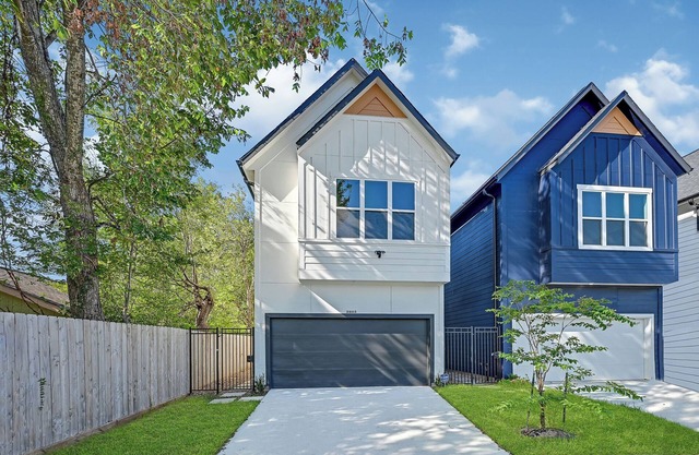 Elegantly furnished 3-bedroom house near Houston Medical Center and NRG Stadium