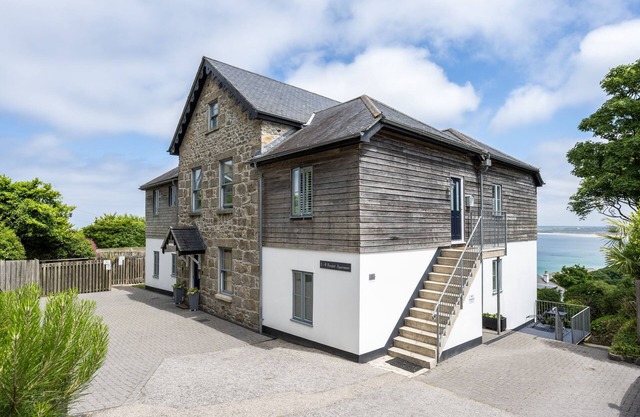 Elegantly furnished and beautifully appointed, 8 Fernhill is part of a luxurious development of apar
