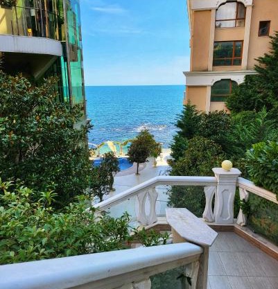 Elegantz Apartments LaMer