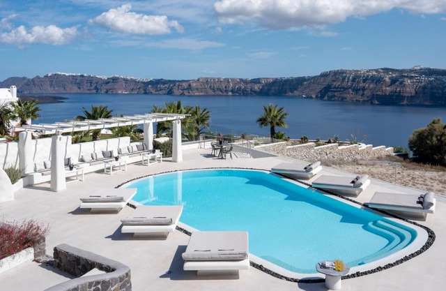 Elements of Caldera Suites