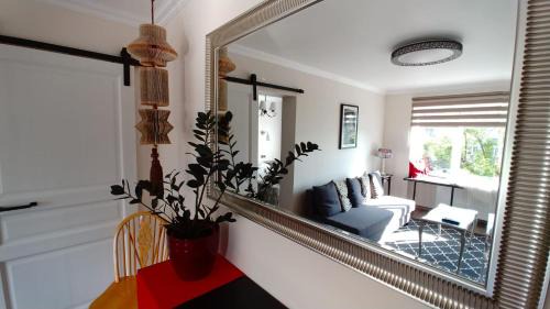 Elen White Apartment