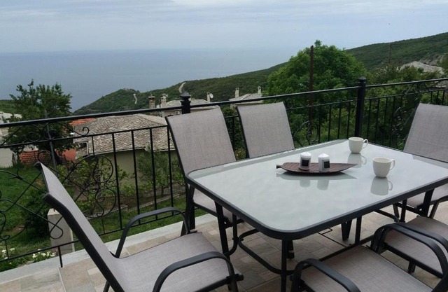 Elenis Vista Mare
