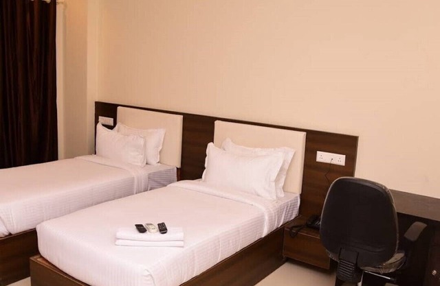 Elephant Suites Brookefield #28