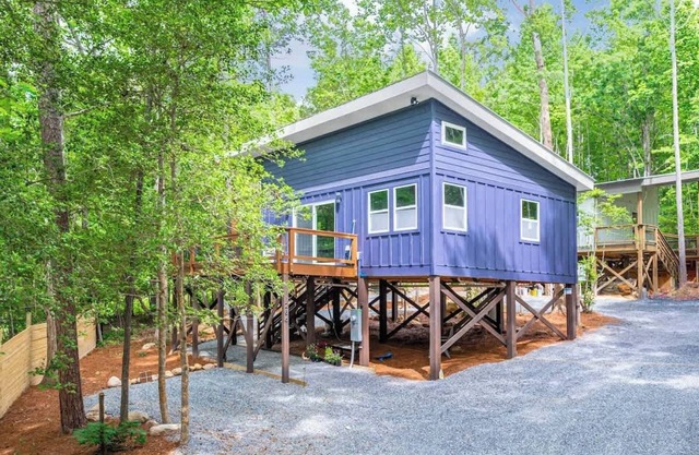Elevate Treehouses - Book all 4 treehouses!