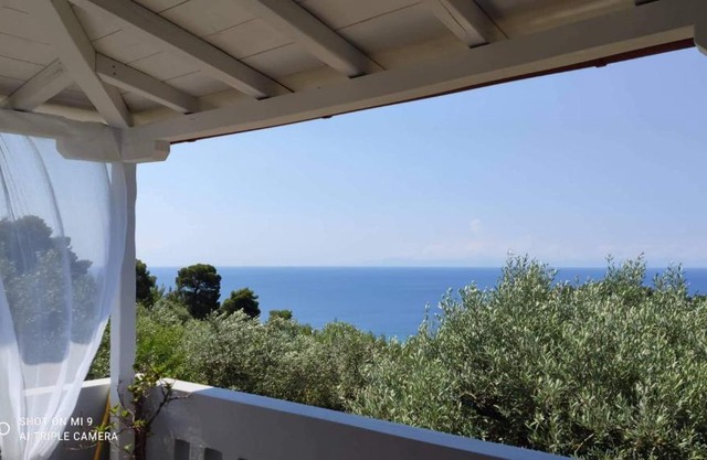 Elia house 1 astoning sea view among the olive trees