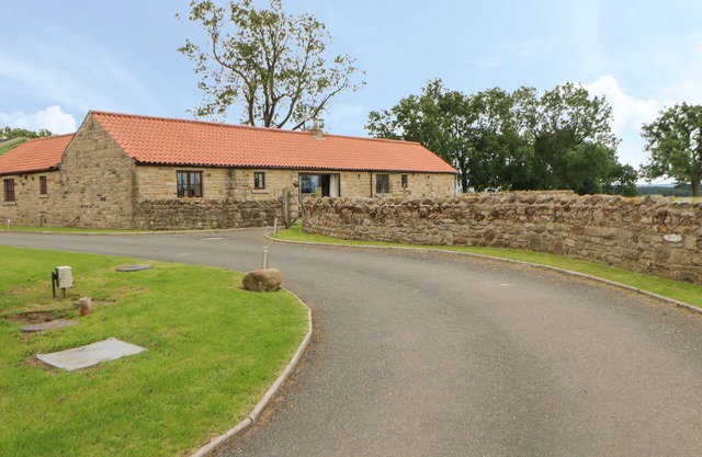 ELLABERRY, family friendly, with open fire in Ingleton, County Durham