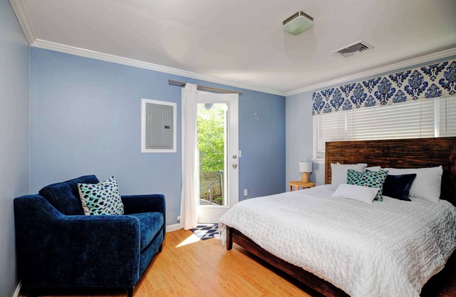 Ellery Beach Bungalow #47- Relaxed Island Living
