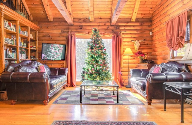 Ellicottville Ski Chalet