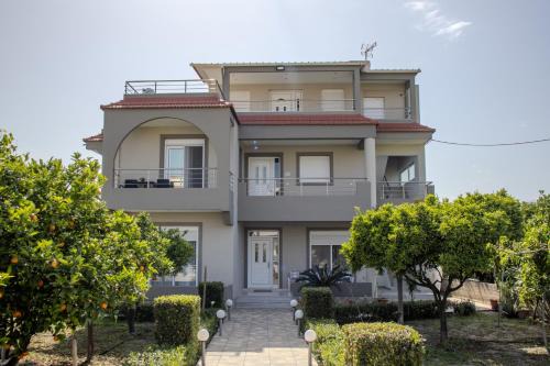 ELMA apartment 1 Kremasti