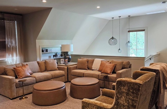 Elmcrest Farm 1B Lexington Guest Apartment -Main House VRBO 3581789