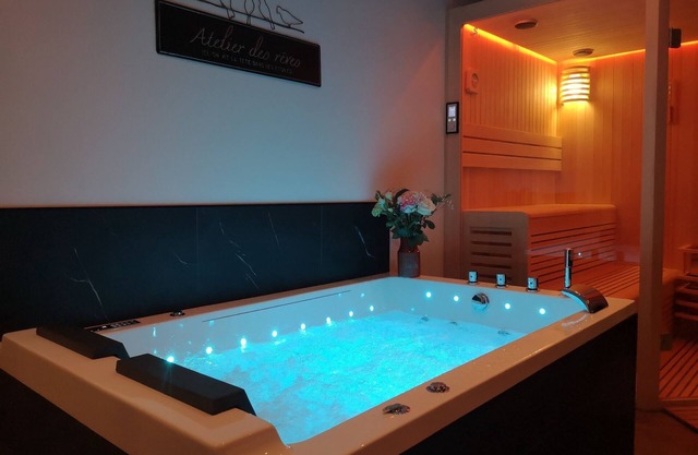 EloSpa Private Spa flat