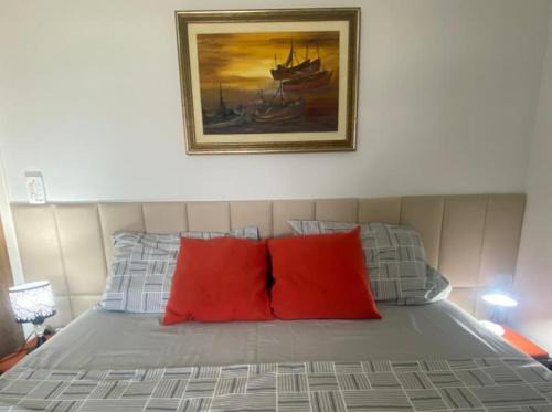 Em frente ao Polo Shopping