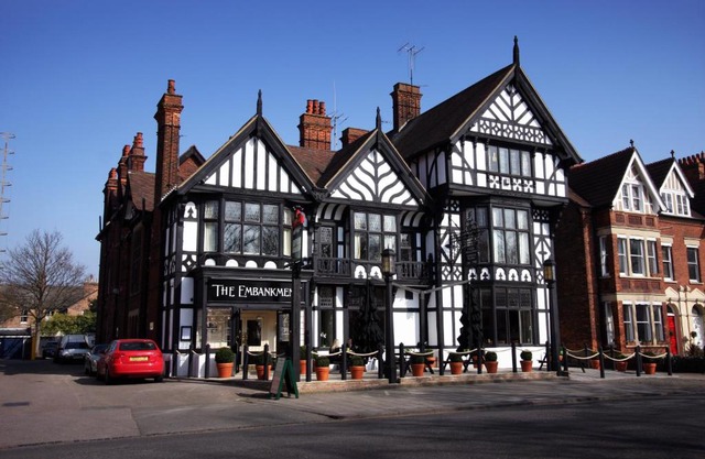 Embankment Hotel