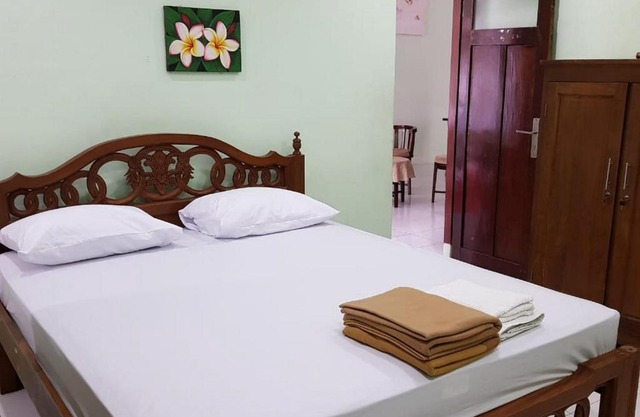 Embe Pitoe Syariah Gejayan Mitra RedDoorz