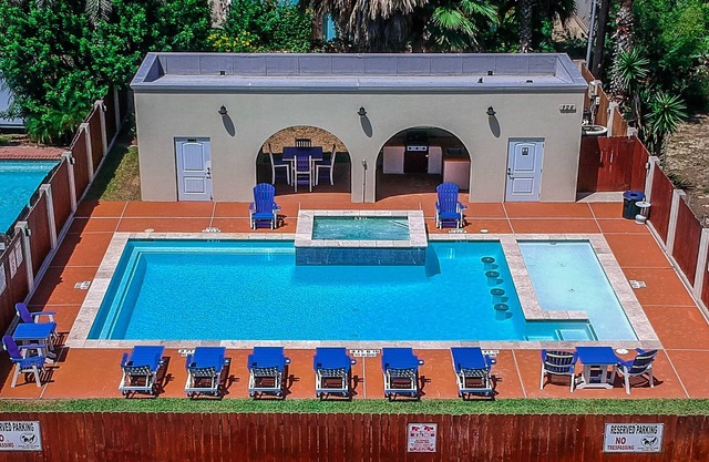 Embrace the Tide, Extend Your Stay: Save 10% at Athena Ares for 7+ Nights!