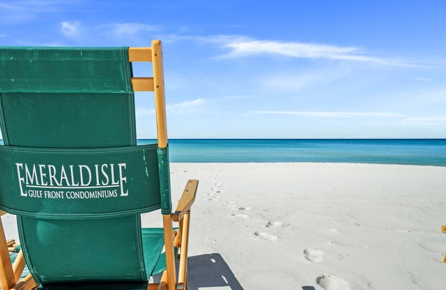 Emerald Isle Beach Resort by Panhandle Getaways