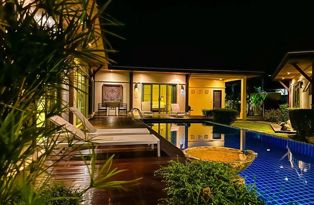 Emerald Pool Villa