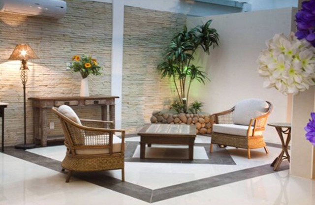 Emirates Hotel & Suítes