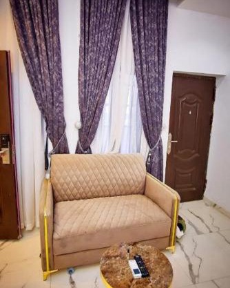 Empire Suites and Apartment