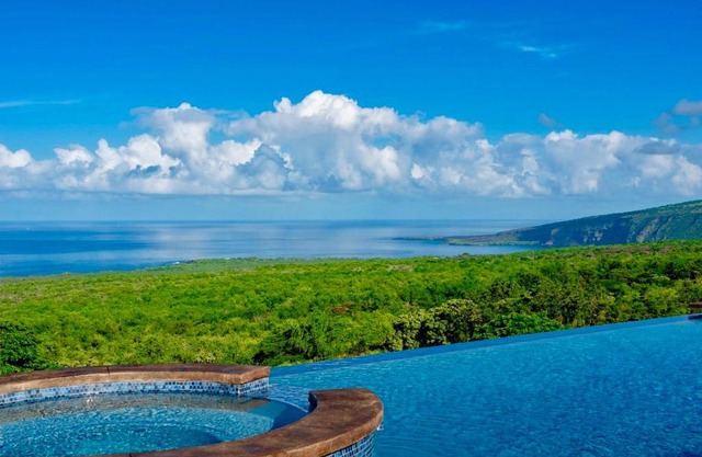 ENC-183 - SeaBluffe Escape