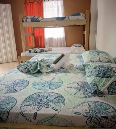 Encatador Hotel en ladrilleros