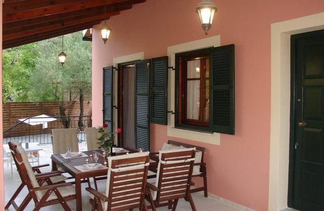 Enchanting Ipsos Haven | 3 Bedrooms | Villa Magia | Al Fresco Dining | Steps.