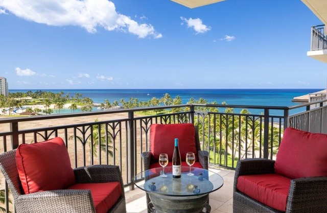 End Summer in style. Discounted FALL RATES! BT805-sleeps 6-Gorgeous View