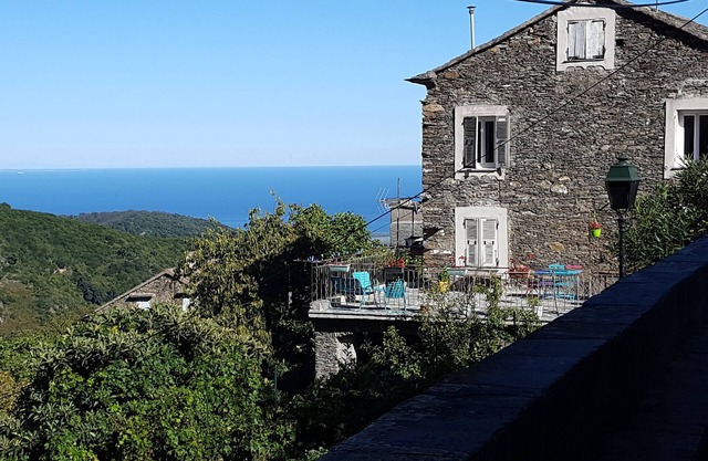 English Club in Corsica B&B in Porri