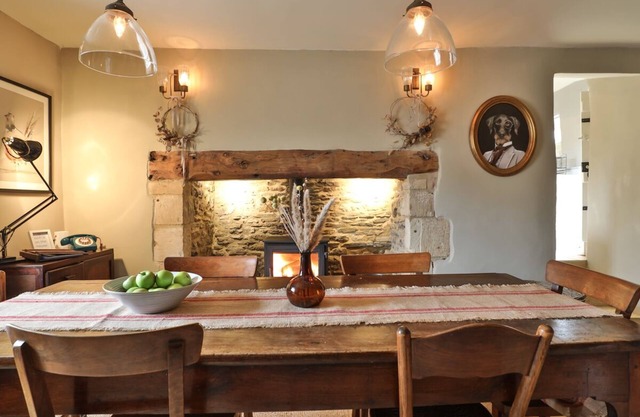 English Cotswold Cottage for 6 - Upper Slaughter