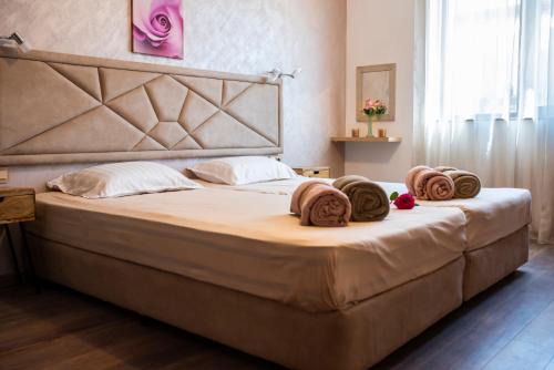 Enika Hotel
