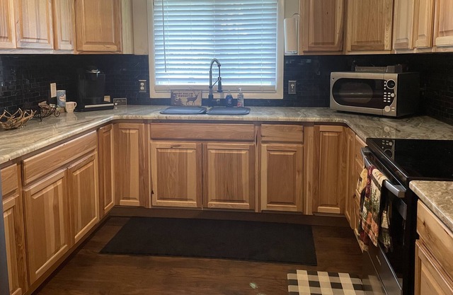 Enjoy a 4-Seasons cozy house near ORV trails
