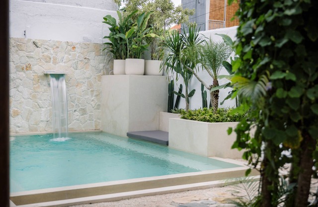 Enjoy a stylish experience at this centrally-located place.