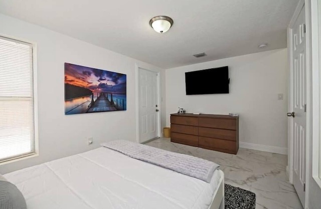 Enjoy and relax around Fort Lauderdale area!