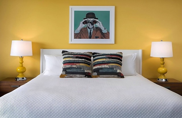 Enjoy The Ocean Breeze! 2 Spacious Units! Close to Boomer Beach and Seal Rock!