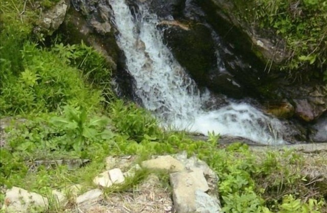 Enjoy the sound of the Waterfall right off the back deck