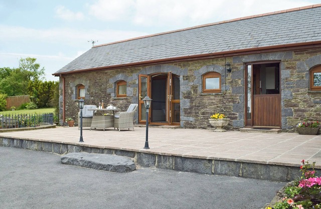 Enjoy this stunning property, set in the beautiful Welsh countryside.