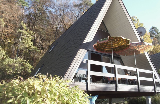 Enjoyment of nature: Holiday house Kratzmühlsee am Wald, sunny, with panoramic view, swimming lake