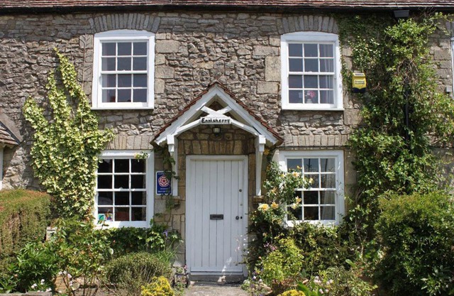 Enniskerry - The Loves Cottage