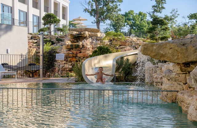 Ensana Aquahouse Health Spa Hotel