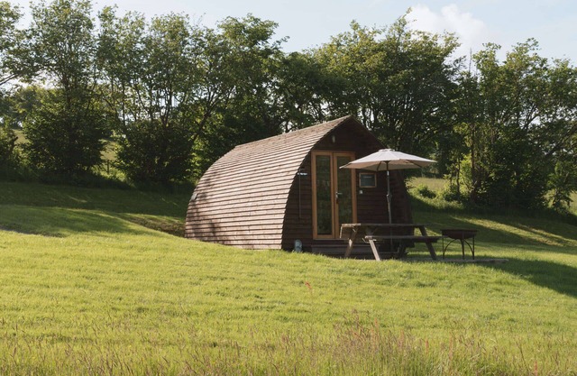 Ensuite Cabin with Stunning Brecon Beacons Views