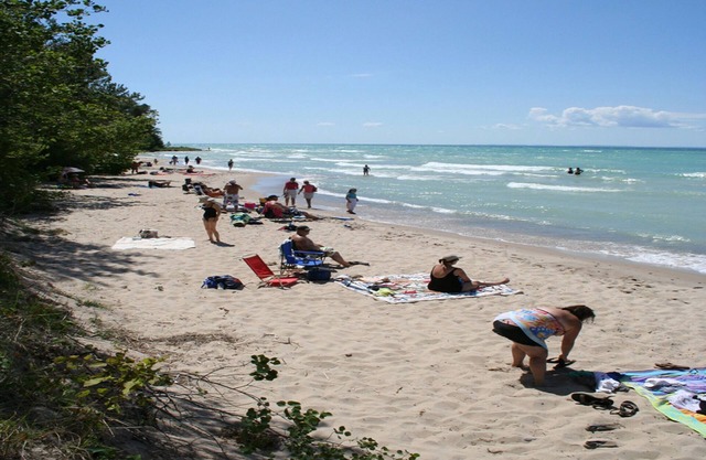 Enter Bight Cottage - the tip of the Leelanau Peninsula