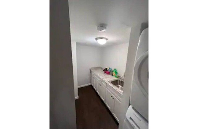 Entire 3-Bedroom Retreat Free Parking & Amenities