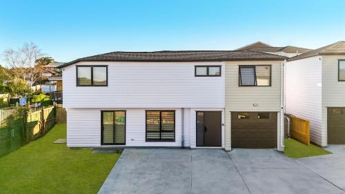 Entire 3BR Comfort Near AKLD Airport