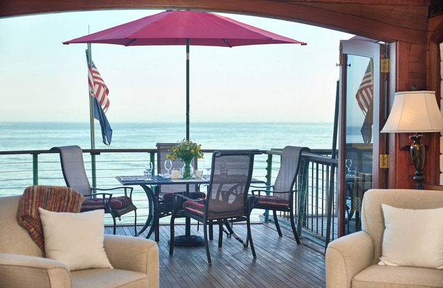 Entire Beachfront Home With the Unique Charm of a Sailing Vessel