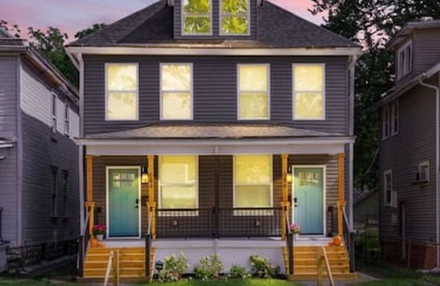 Entire Complex/2 homes side by side!